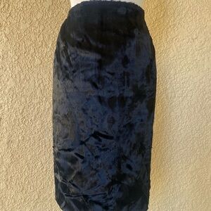 She Pencil Back Split Rich Black‎ Velvet Skirt Size 6